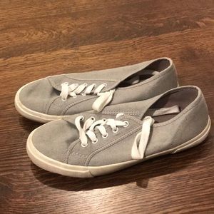 Gray tie sneakers